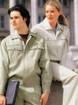 江門(mén)市工作服勞保安全鞋百事德服飾廠