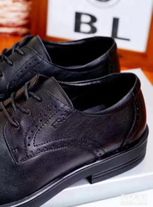 圖 精品男士普拉達原版經典皮鞋廠家批發 重慶服裝 鞋帽 箱包