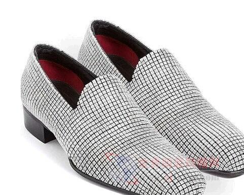 瑪麗亞-凱莉老公皮鞋鑲340克拉鉆石被狂批-世界服裝鞋帽網(wǎng)-行業(yè)門戶.全國十佳電子商業(yè)行業(yè)門戶網(wǎng)站