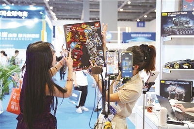 全球好物在杭州 2025全球跨境電商交易博覽會開幕